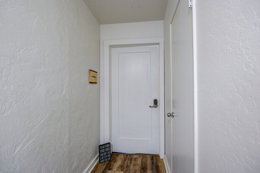 More Photos Of 200 Main St, Downieville Storefront Retail Residential For Sale