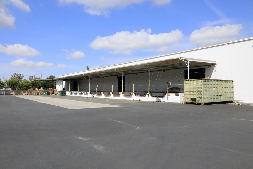 More Photos Of 300 E Arrow Hwy, San Dimas Warehouse For Sale