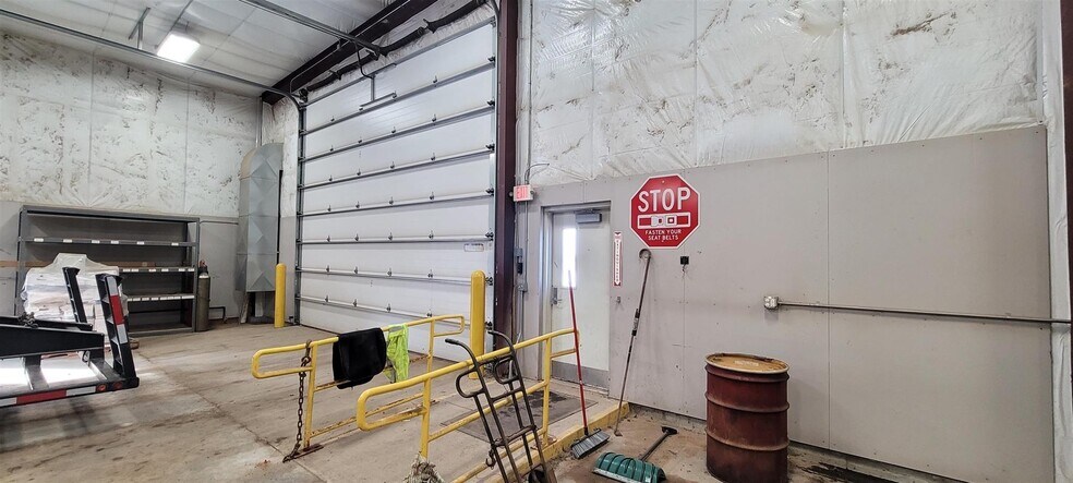 More Photos Of 9072 County Road BB, Plainfield Warehouse For Sale