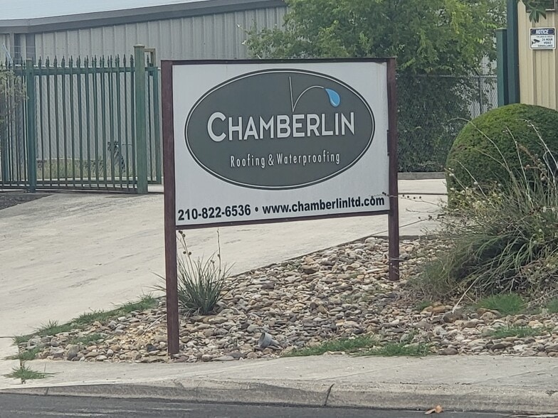 More Photos Of 13111 Lookout Run, San Antonio Warehouse For Lease