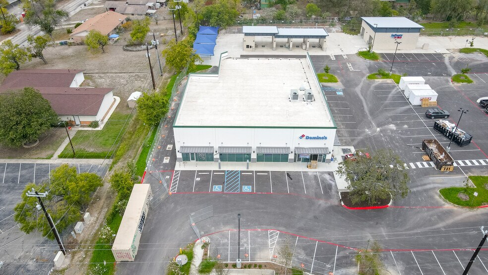 More Photos Of 1704 Bandera Rd, San Antonio Unknown For Lease