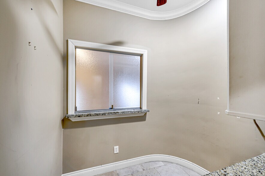More Photos Of 607 Park Grove Dr, Katy Medical For Lease
