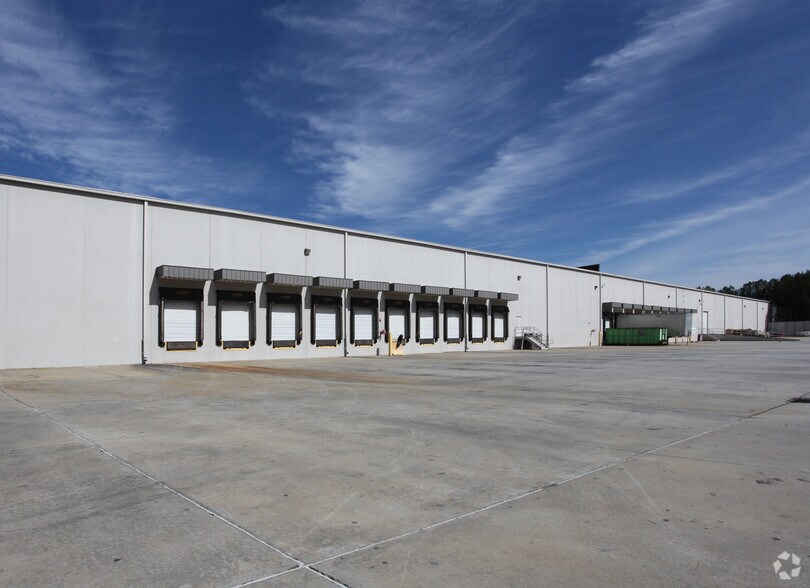 More Photos Of 2800 Vista Ridge Dr, Suwanee Warehouse For Lease