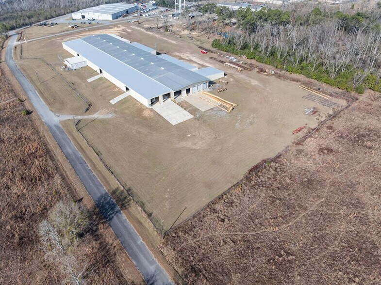 More Photos Of 28 Industrial Rd park, Mc Rae Helena Land For Sale