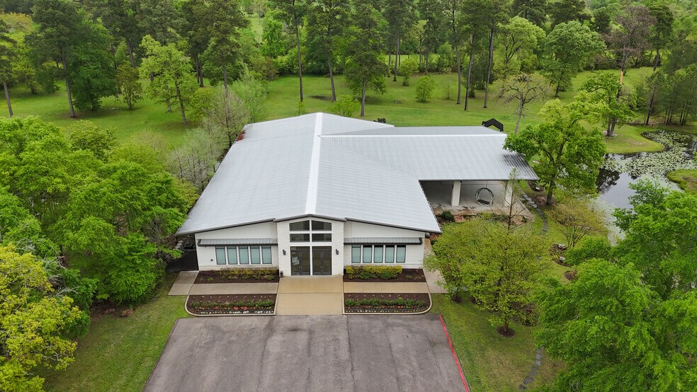 More Photos Of 25566 Bradbury Dr, Hockley Winery Vineyard For Sale