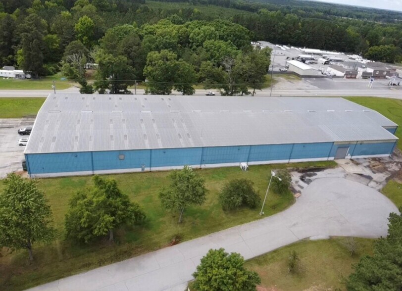 More Photos Of 1400 Montgomery, South Hill Warehouse For Lease