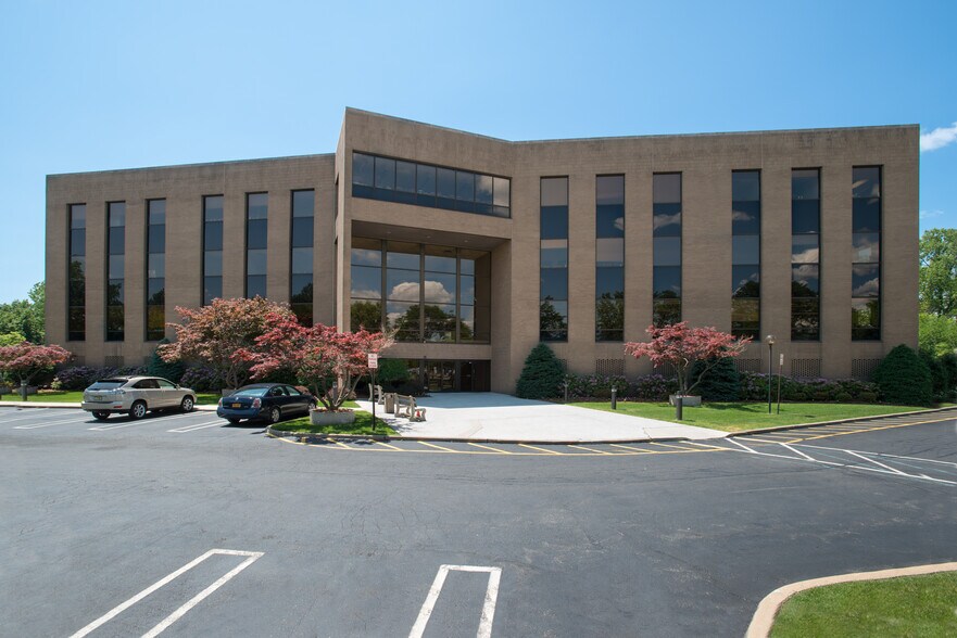 More Photos Of 1 Kalisa Way, Paramus Office For Lease