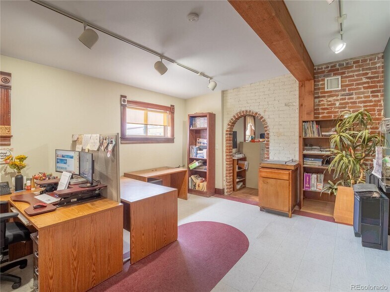 More Photos Of 125 E 2nd St, Salida Flex For Sale