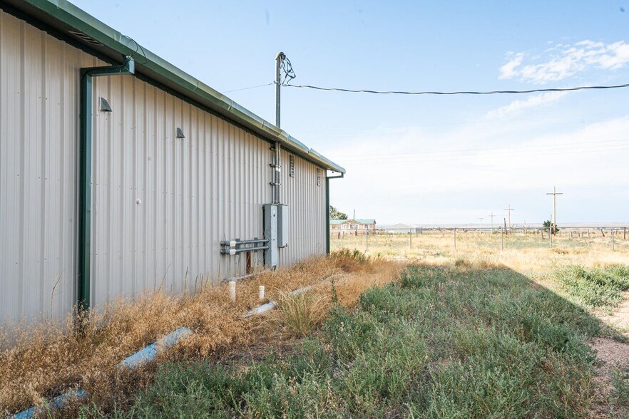 More Photos Of 2831 59th Ln, Boone Specialty For Sale