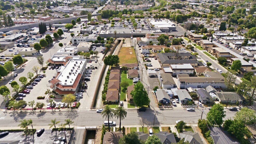 More Photos Of 121-127 N Pennsylvania Ave, Glendora Apartments For Sale