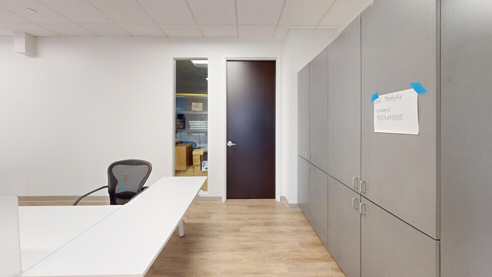 More Photos Of 150 E Palmetto Park Rd, Boca Raton Office Residential For Lease