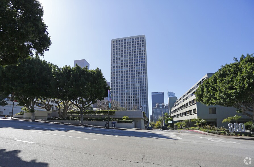 More Photos Of 800 W 1st St, Los Angeles Apartments For Lease