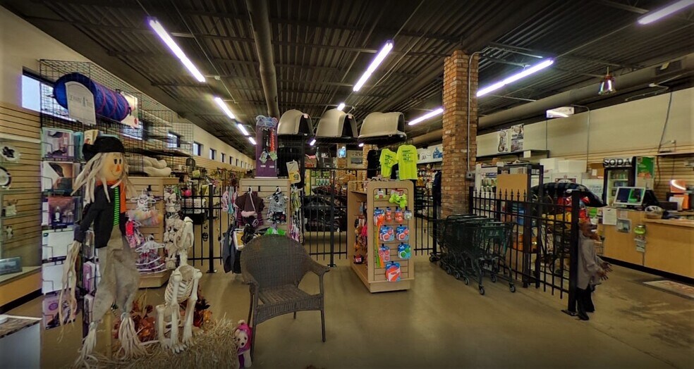More Photos Of 1308 NW 47th St, Lawton General Retail For Sale