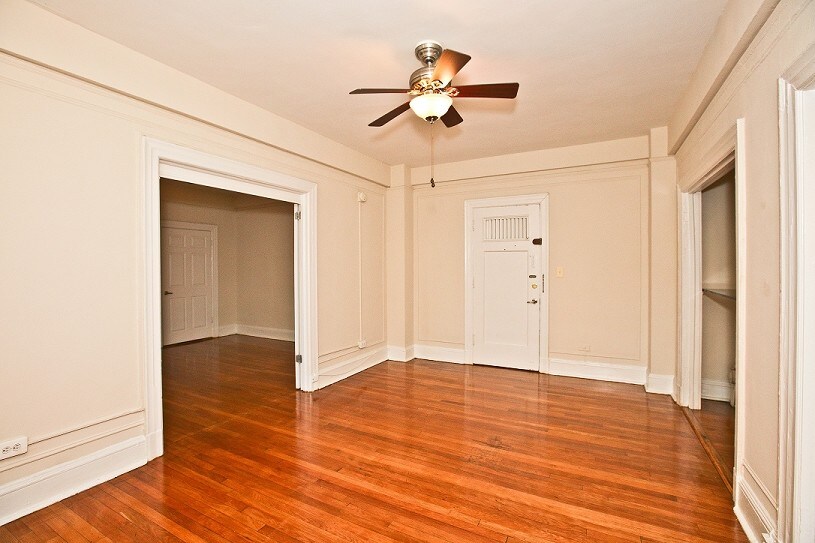 More Photos Of 1616 16th St NW, Washington Apartments For Sale