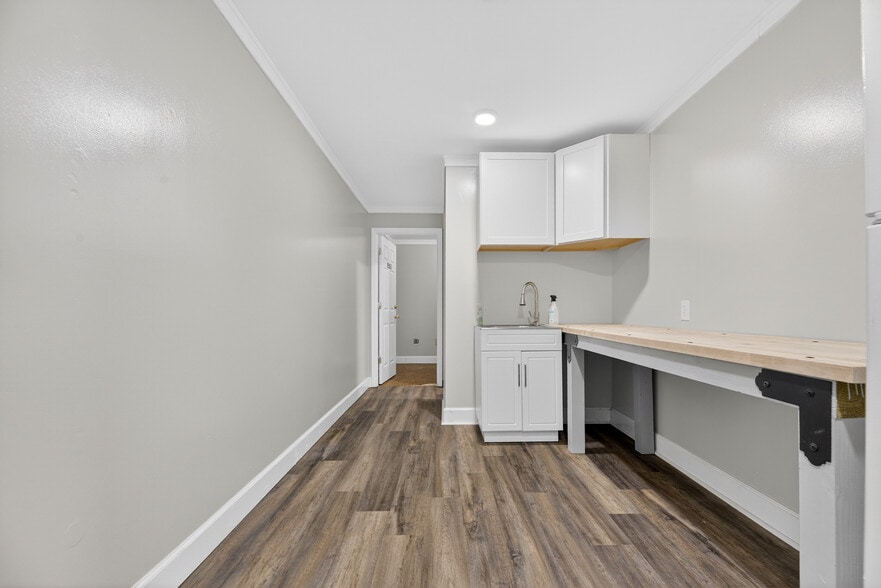 More Photos Of 15391 US Highway 431 S, Glencoe General Retail For Sale