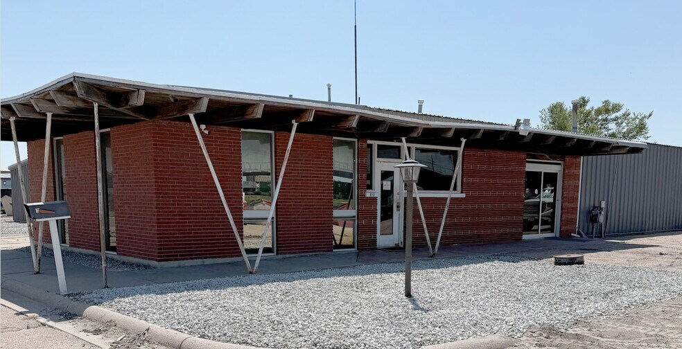 More Photos Of 810 S 7th St, Omaha Industrial For Sale