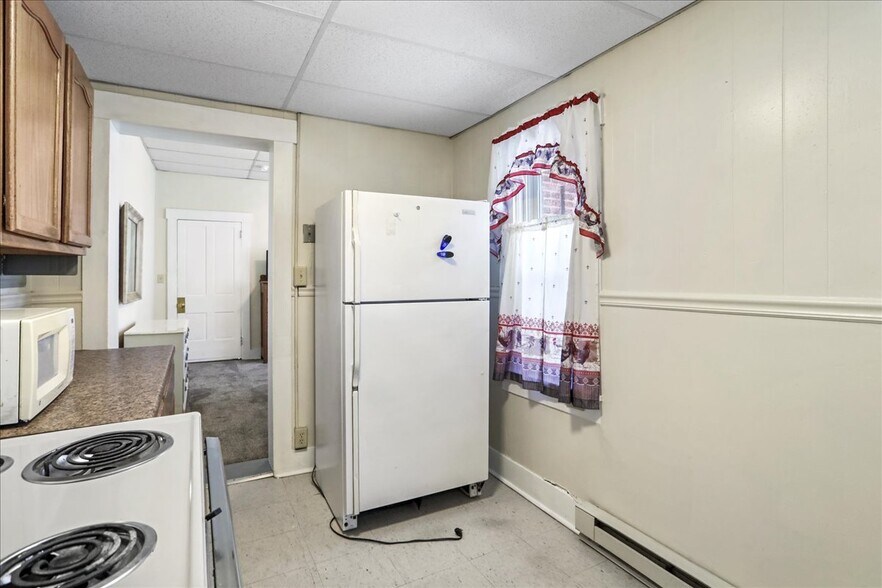 More Photos Of 229 E Union St, Cumberland Apartments For Sale
