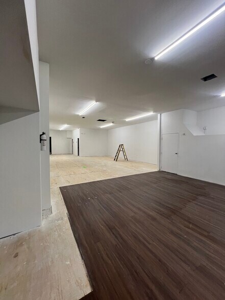 More Photos Of 11412 S Michigan Ave, Chicago Storefront For Lease