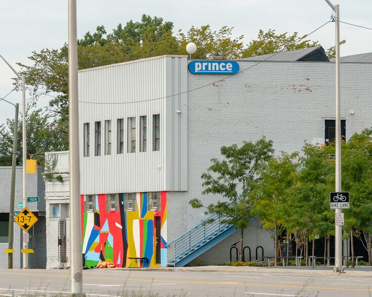 More Photos Of 4884-4892 Grand River Ave, Detroit Storefront Retail Office For Lease