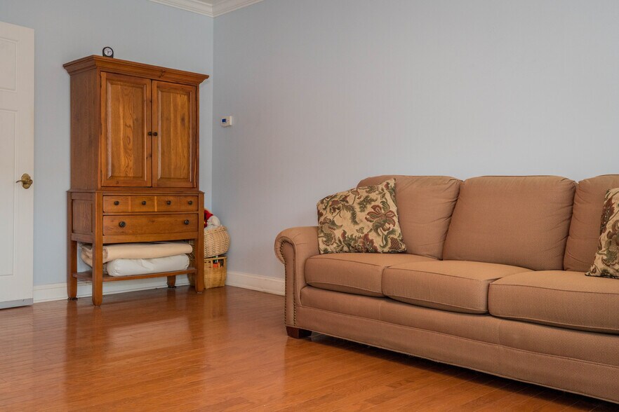 More Photos Of 262-268 Broadway, Saratoga Springs Office Residential For Sale