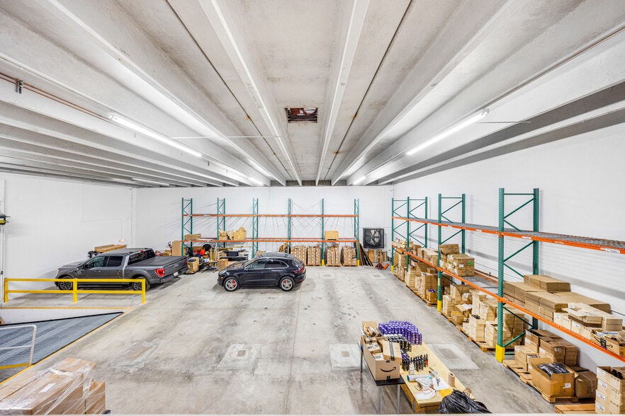 More Photos Of 8009 NW 29th St, Doral Warehouse For Sale