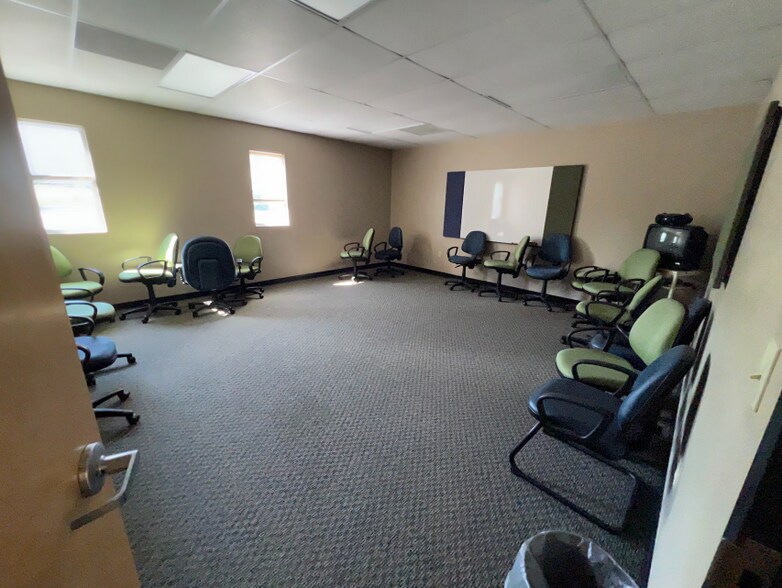 More Photos Of 1060 Wilcox Ct, Kingsport Medical For Sale