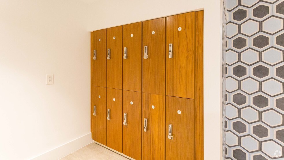 More Photos Of 180 NE 29th St, Miami Apartments For Lease