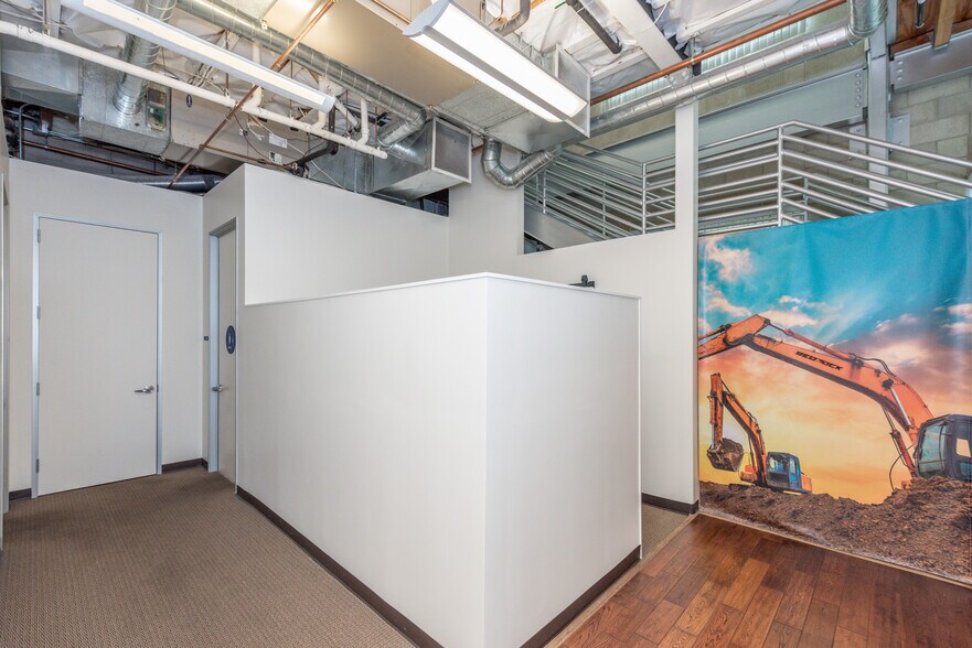More Photos Of 8925 Research Dr, Irvine Office For Lease