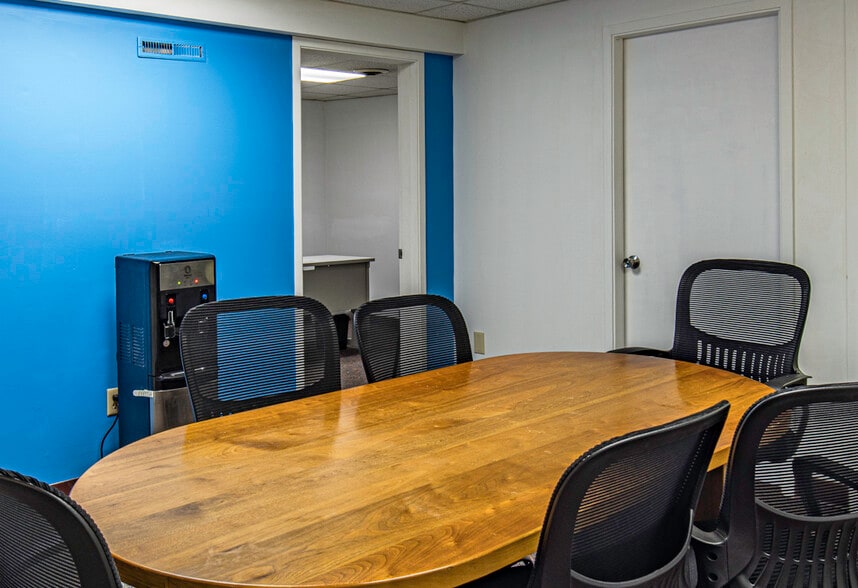 More Photos Of 417 Main St, Bangor Office For Lease