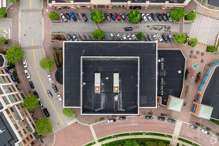 More Photos Of 11815 Fountain Way, Newport News Coworking Space