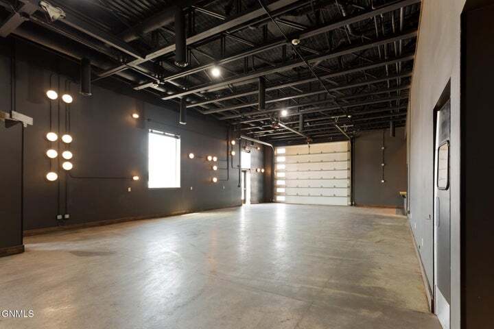 More Photos Of 213 11th St W, Williston Restaurant For Sale