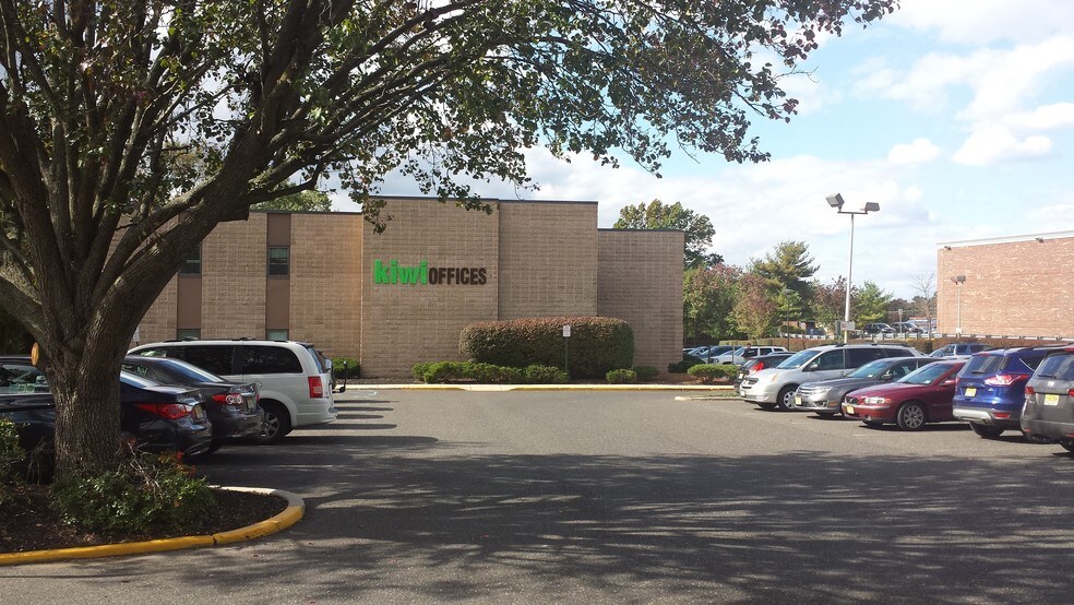 More Photos Of 204 Ark Rd, Mount Laurel Medical For Lease