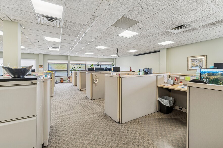 More Photos Of 1751 State Route 17A, Florida Industrial For Lease