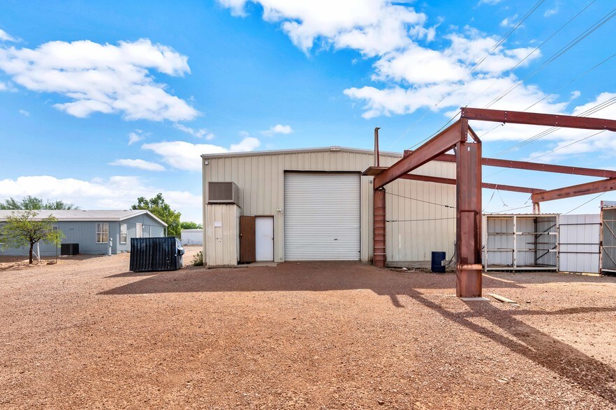 More Photos Of 24702 N 9th Ave, Phoenix Contractor Storage Yard For Sale