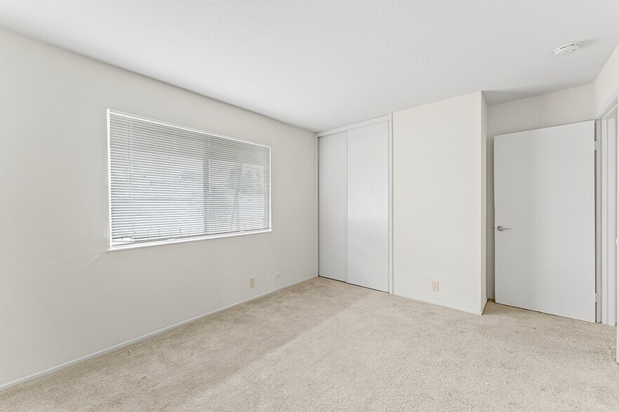 More Photos Of 2451 Olivera Rd, Concord Apartments For Sale