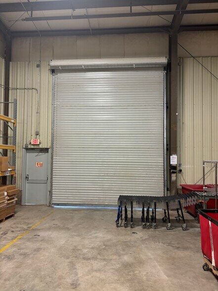 More Photos Of 255 Homer St, Commerce Manufacturing For Lease