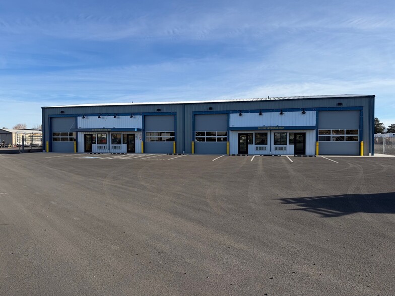 Primary Photo Of 501 SW Veterans Way, Redmond Industrial For Lease