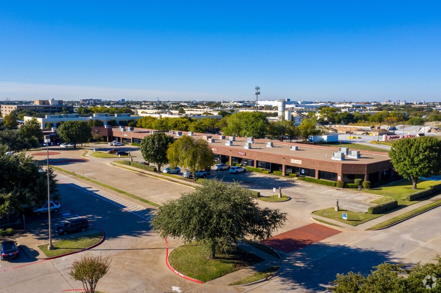 More Photos Of 1701-1801 Analog Dr, Richardson Office For Lease