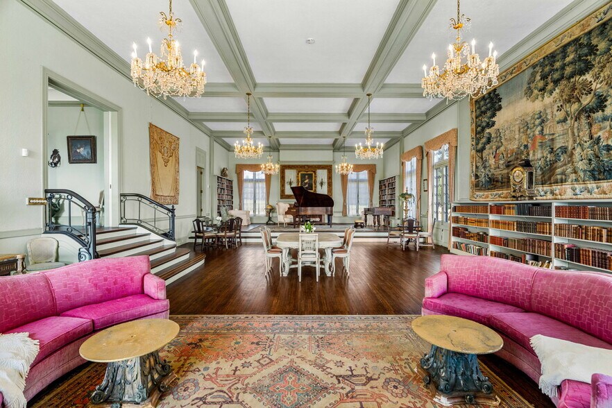 More Photos Of 4 Windmill Hill rd, Dublin Specialty For Sale