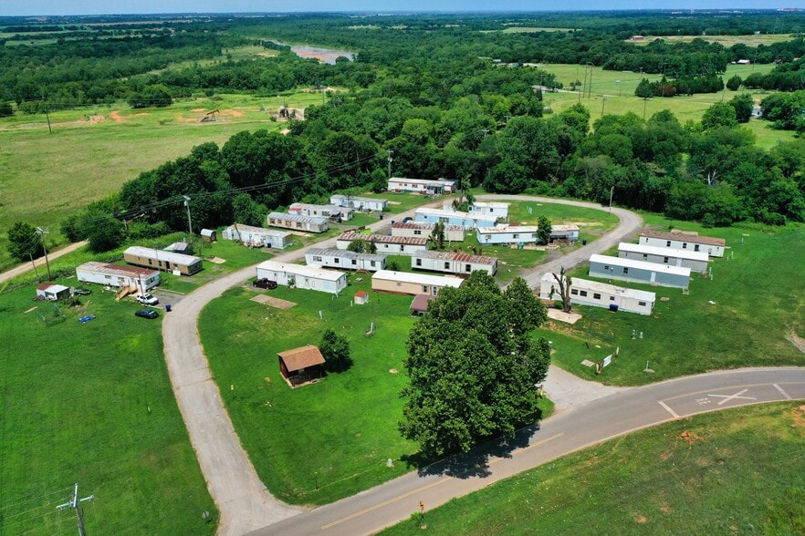 More Photos Of 400 S Front St, Noble Manufactured Housing Mobile Home Park For Sale