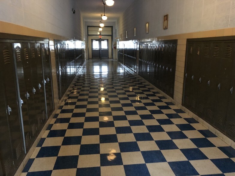 More Photos Of 18430 Utica Rd, Roseville Religious Facility For Sale