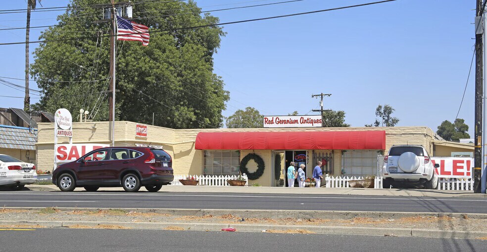 More Photos Of 5807 Pacheco Blvd, Martinez Freestanding For Sale