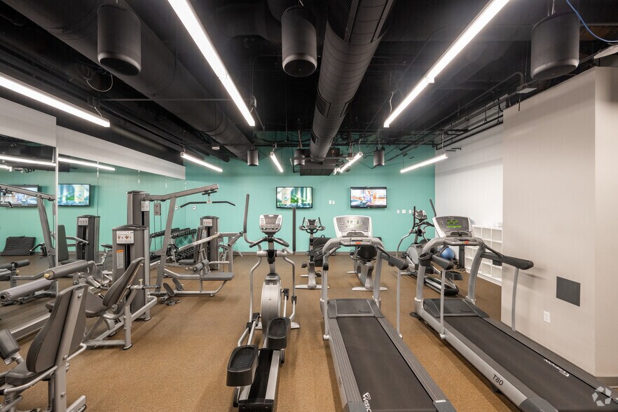 More Photos Of 518 17th St, Denver Office For Lease