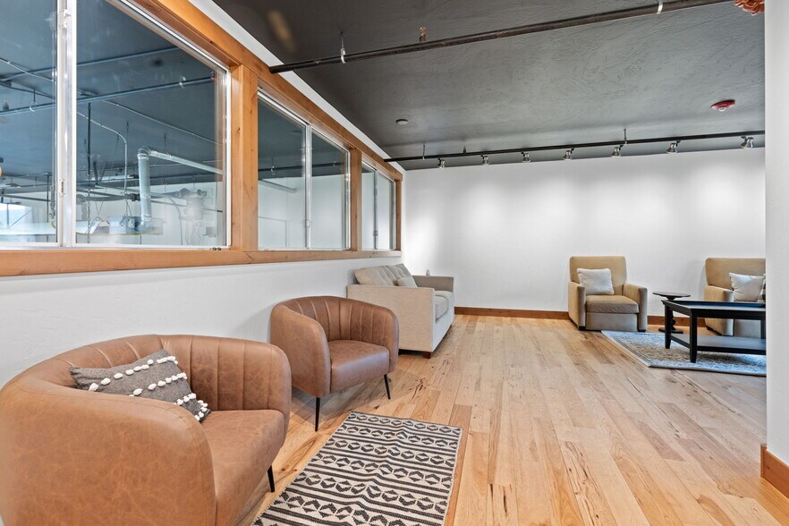 More Photos Of 211 Main St, Frisco General Retail For Sale