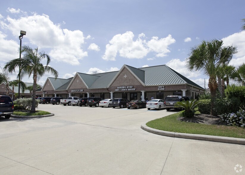 More Photos Of 21715 Kingsland Blvd, Katy Office For Lease