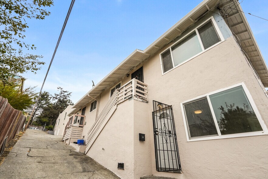 More Photos Of 8117 Ney Ave, Oakland Apartments For Sale
