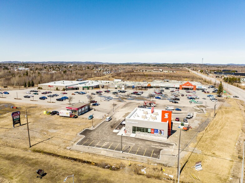 More Photos Of 4764 Regional Road 15, Chelmsford General Retail For Sale