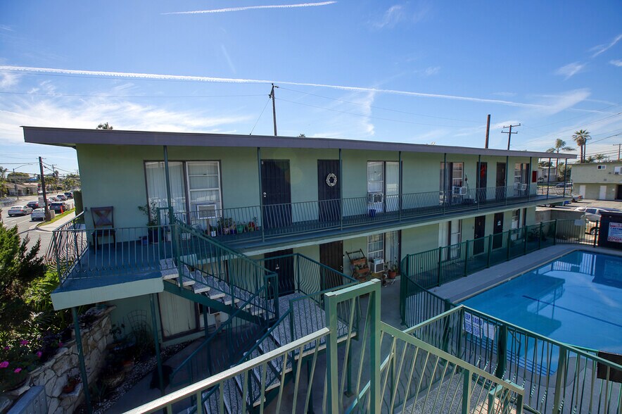 More Photos Of 11523-11529 Old River School Rd, Downey Apartments For Sale