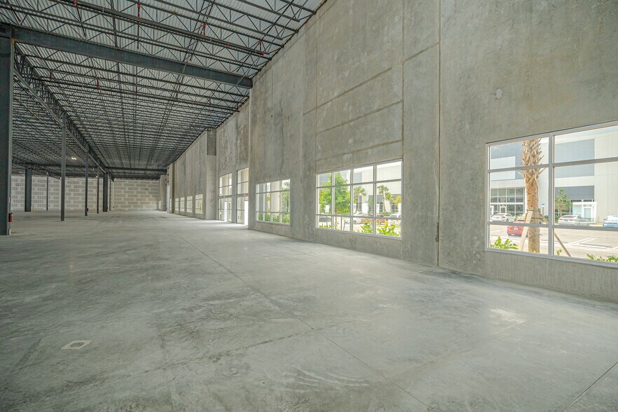 More Photos Of 1620 NW 215th St, Miami Gardens Unknown For Lease