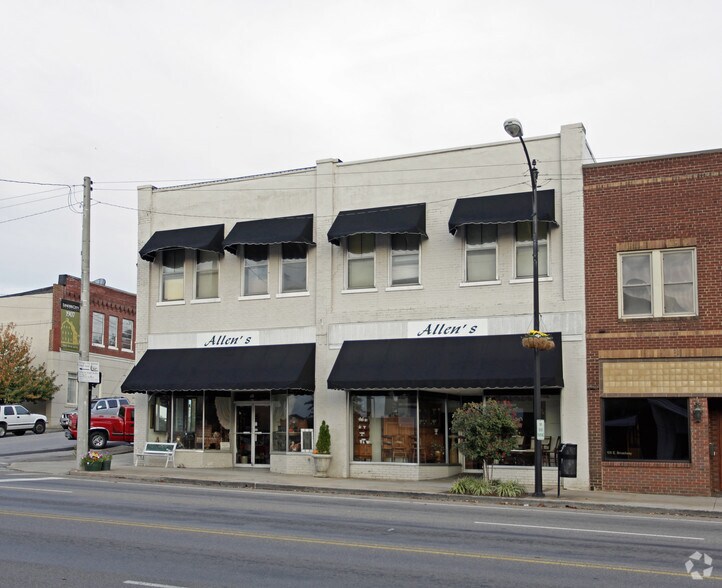 More Photos Of 101-103 E Broadway St, Lenoir City Storefront Retail Office For Lease